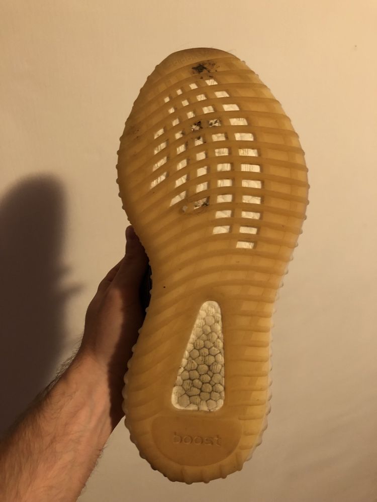 Yeezy 350 V2 Zyon