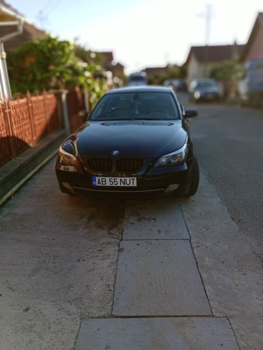 Vând BMW e 60 3.0xd