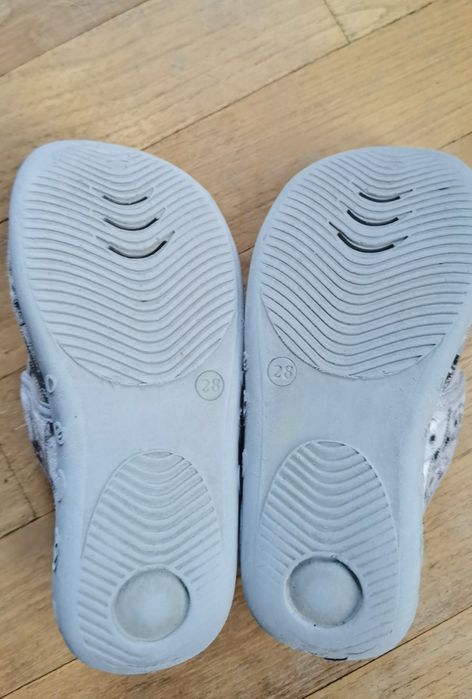 Детски пантофи 28 номер