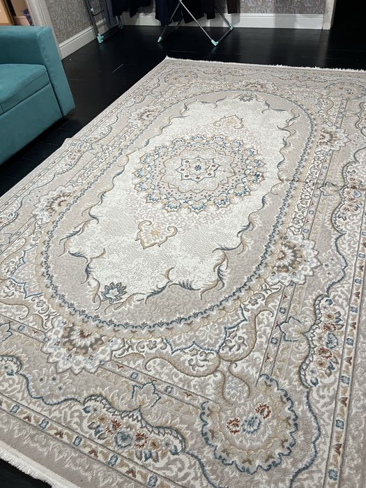 Продам ковер 2*3