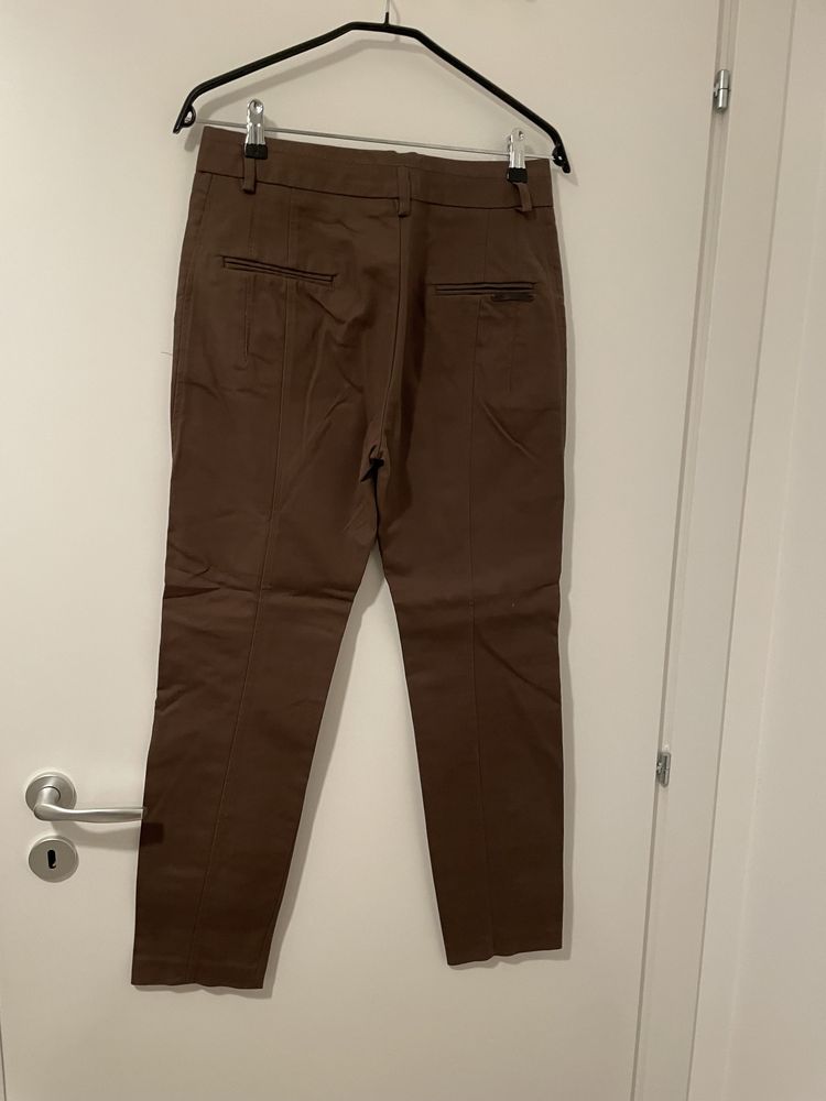 Pantaloni material tehnic cu dunga  Zara (marimea L)