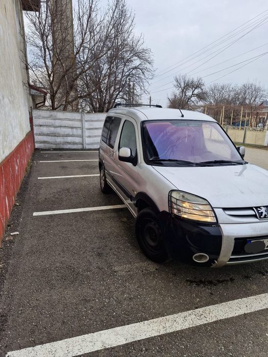 Peugeout partner 2004