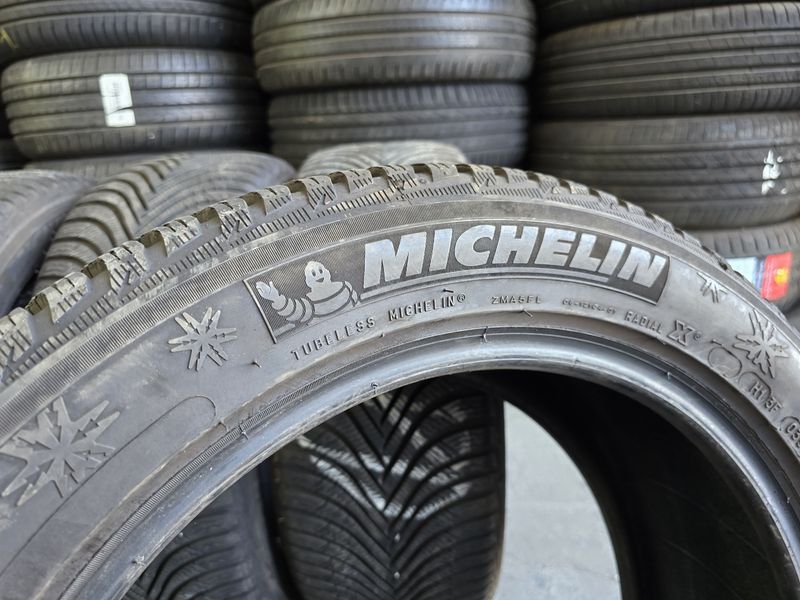 215/55/17 MICHELIN 4БР