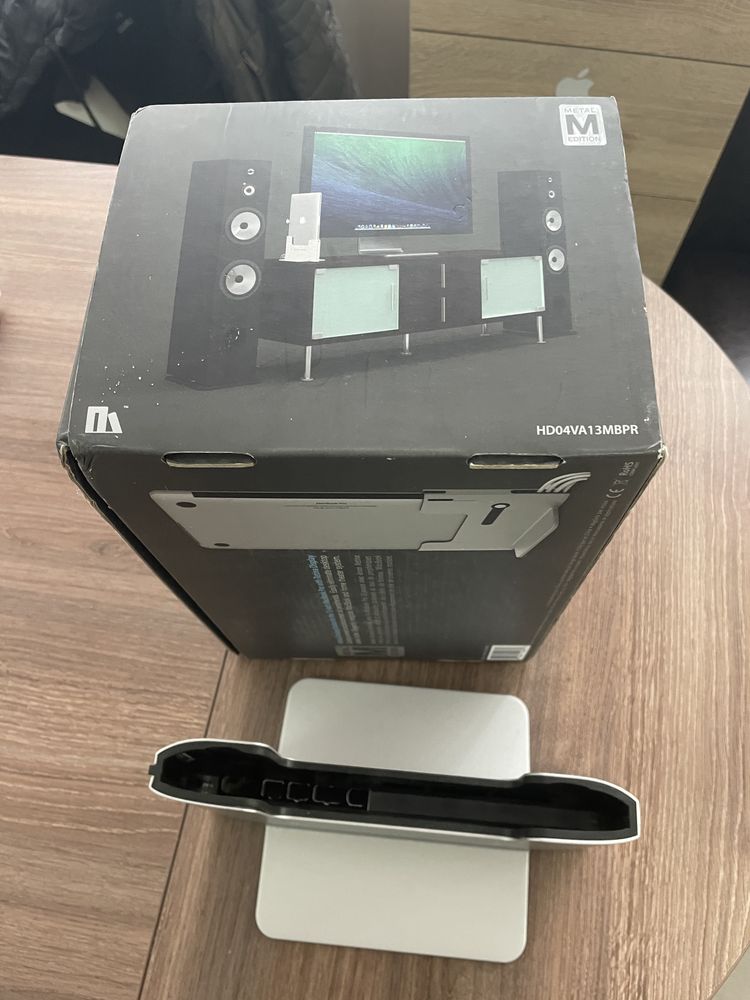 Henge dock 13" macbook pro / air - поставка - док станция.