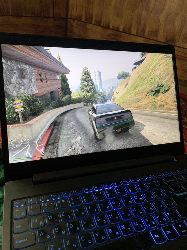 Lenovo ideapad v15 gaming