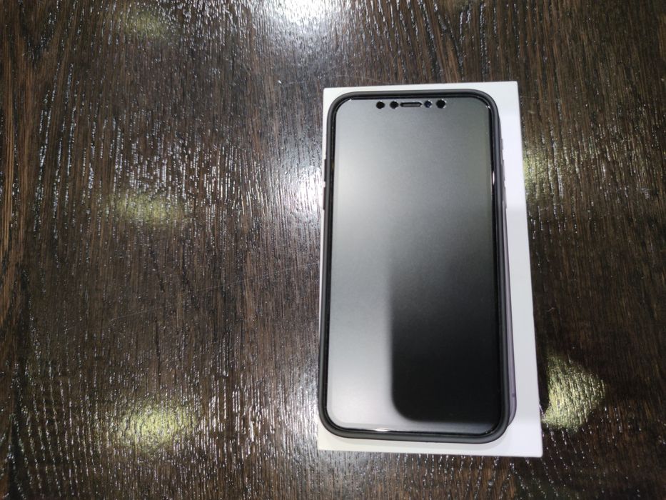 Iphone 11 black 128gb Перфектен