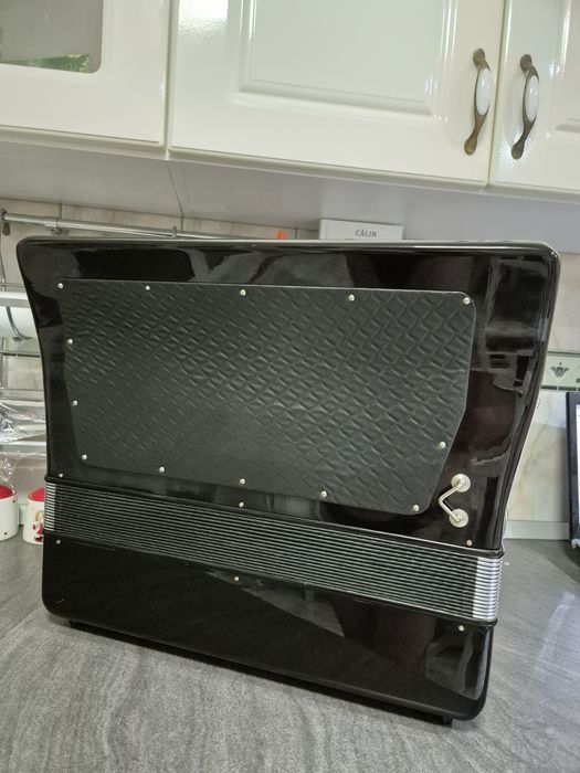Acordeon Profesionale Weltmeister Cantus IV cassotto 2/2