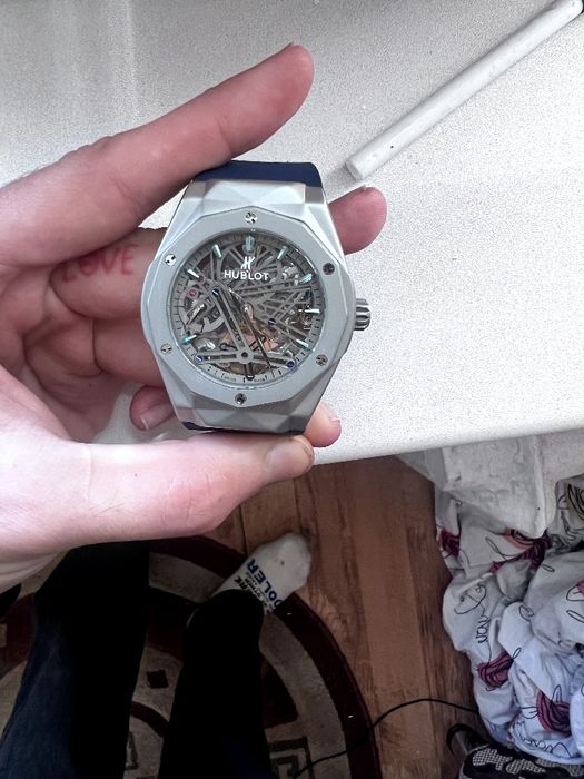 Наручные Часы HUBLOT