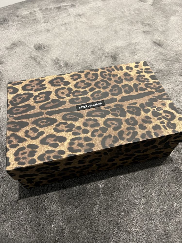 Vand pantofi Dolce & Gabbana