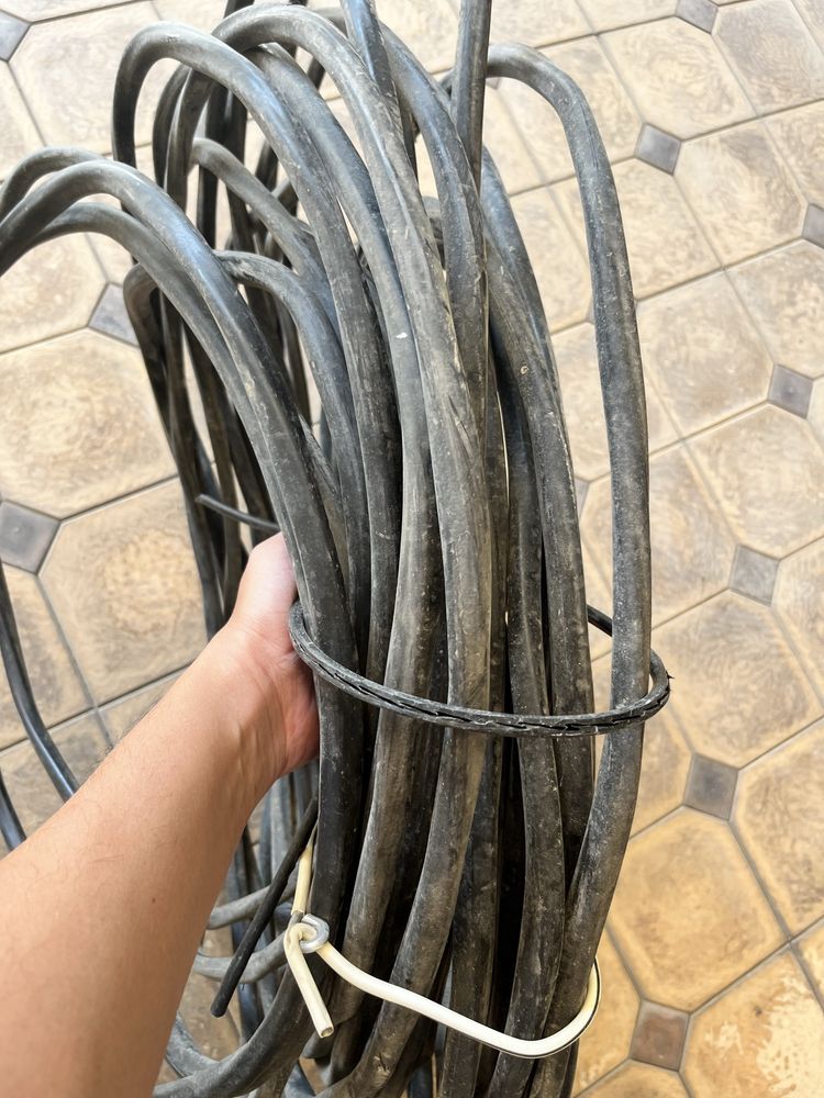 Продам кабель 4х16