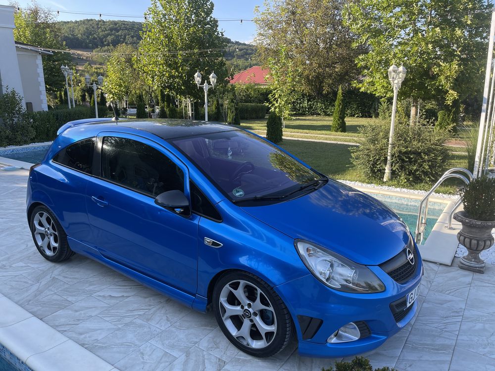 Opel Corsa Opc 240 cp