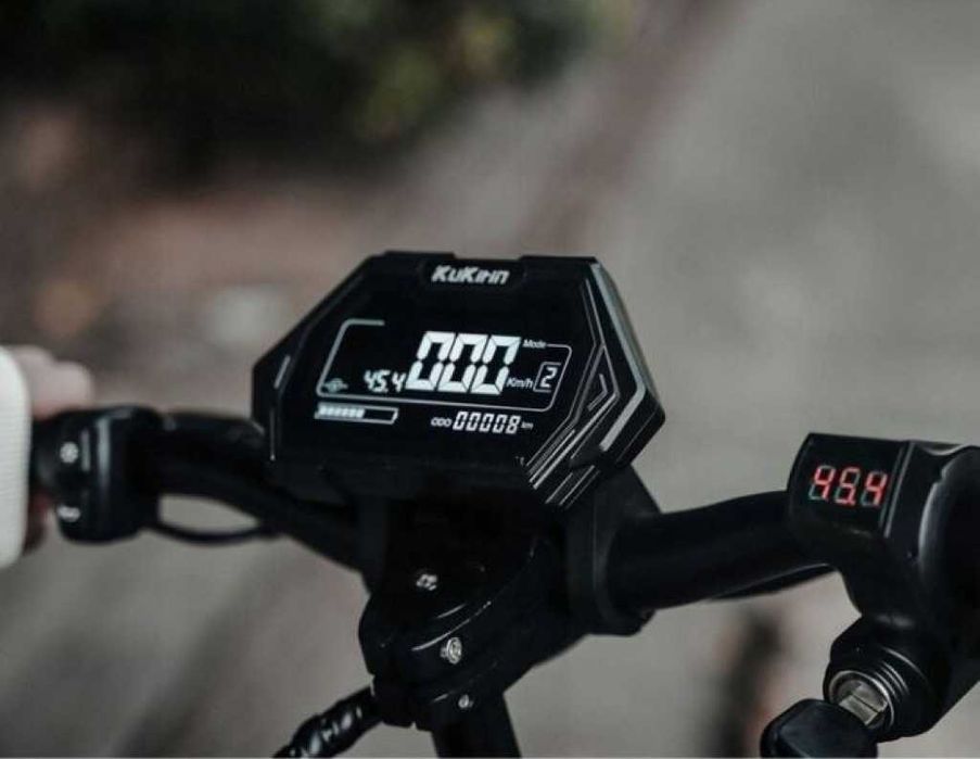 Електрическа тротинетка KuKirin M5 Pro – 1000W, 70 км пробег. сгъваема