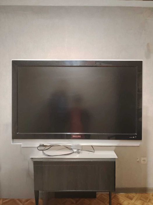 Телевизор PHILIPS
