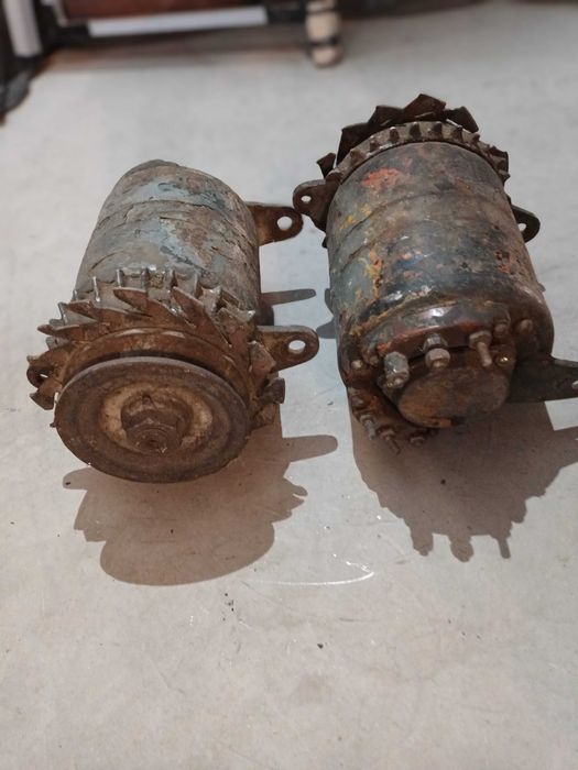 Генератори 12V от руски трактори