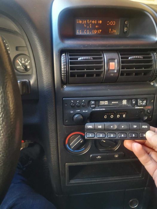 OPEL Astra с технически преглед, в движение, карта СБА