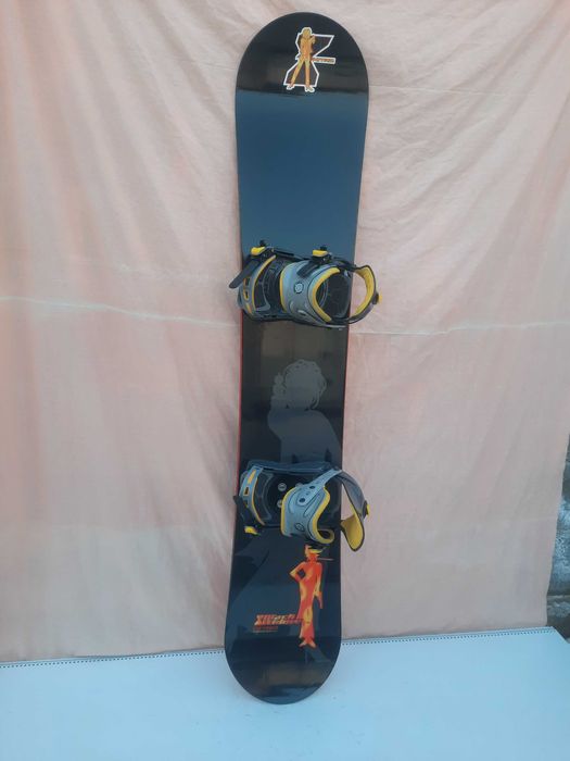 Сноуборд Nitro Black Widow 154см. с автомати