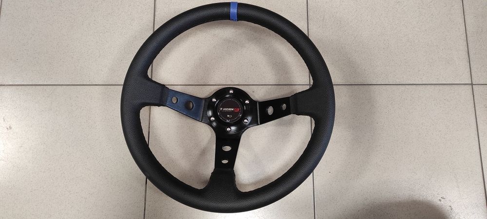 Спортен волан със изместен център