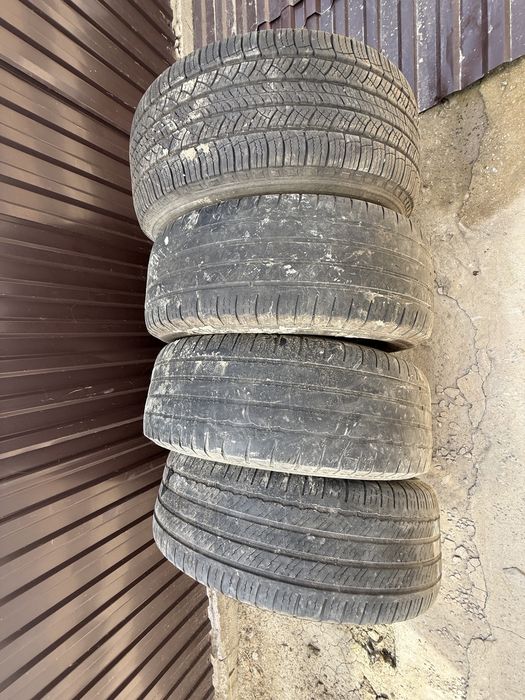 Покрышки Michelin.