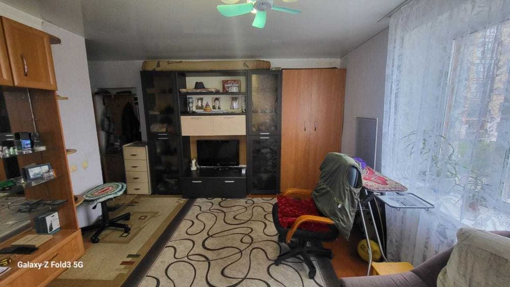 Продам 1-комнатную квартиру, кирпичный дом, район 3 гор.больницы