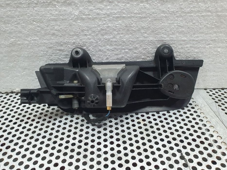 Maner iluminat deschidere usa dreapta fata AUDI A4 II Avant 8E5, B6 2000 - 2005 1.9 TDI AVF, AWX 8E1837020