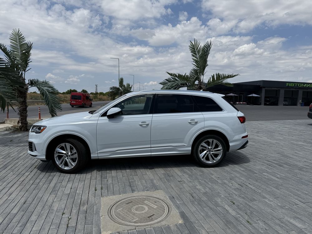 Audi Q7 2021 Quattro Premium 55 TFSI