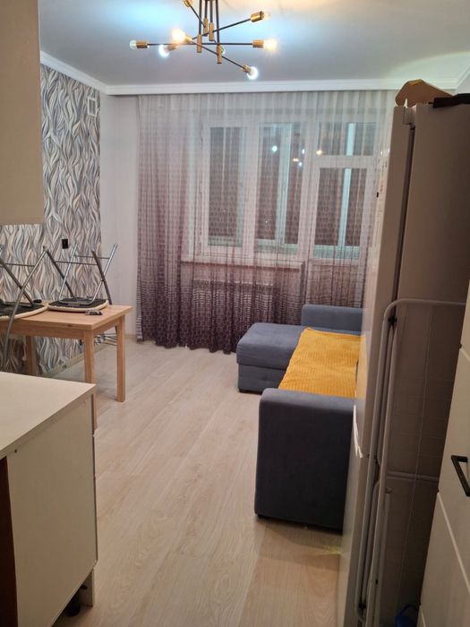 Срочно продам квартиру ЖК Запад