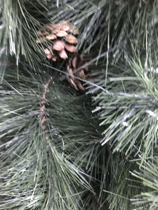 Елка искуственная 1,7м