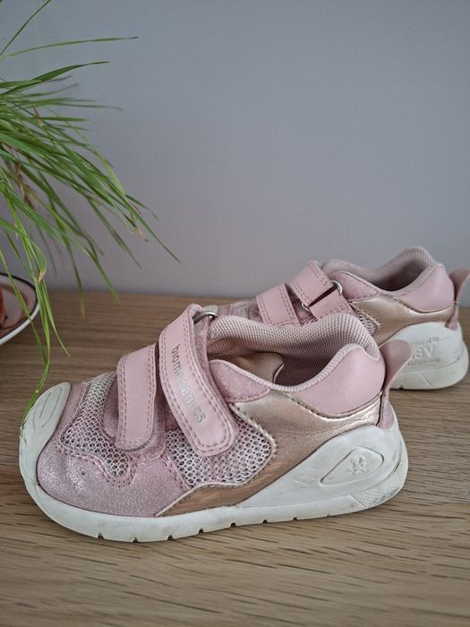 Обувки biomecanics