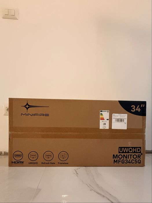 Monitor Minifire 34” UWQHD (165Hz, HDR)