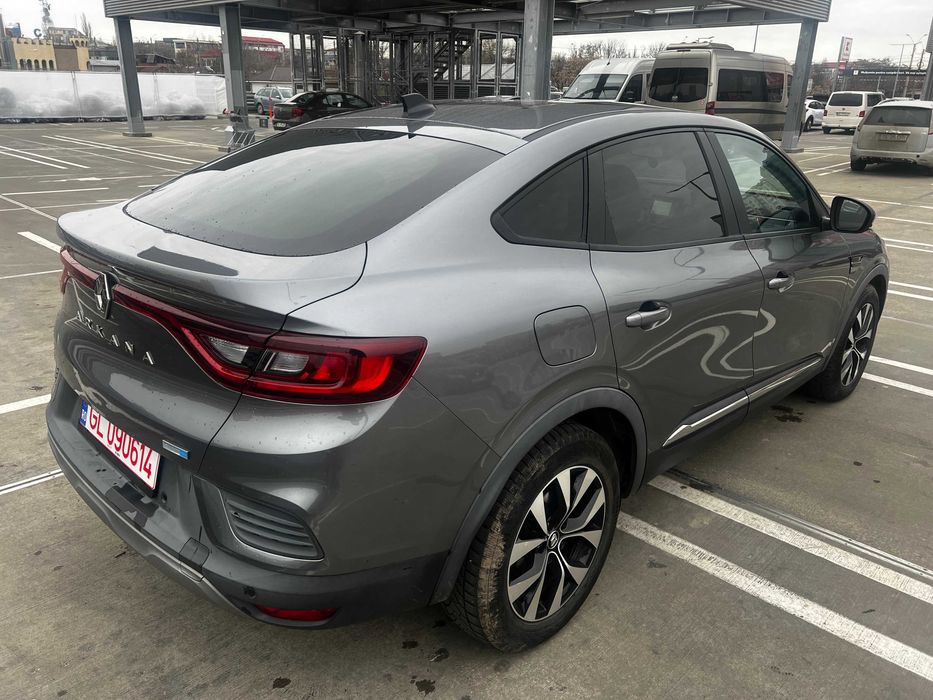 Renault Arkana 1.6 E-TECH Hybrid