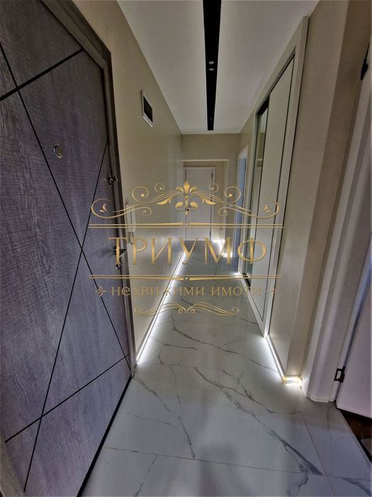 Продава се Тристаен апартамент в Варна, Възраждане 2 - 100 кв.м за 2550 €/кв.м - Снимка #5