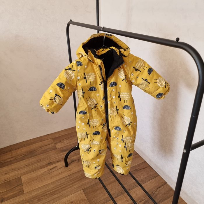 Зимний детский комбинезон