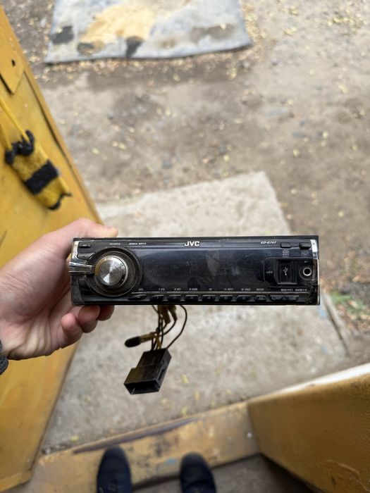 Магнитафон JVC KD-747