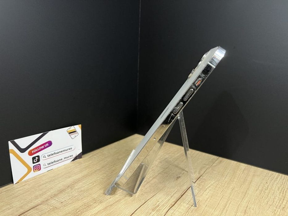 iPhone 12 Pro Max 128Gb Silver Second-Hand Satisfăcător 3 ani garanție