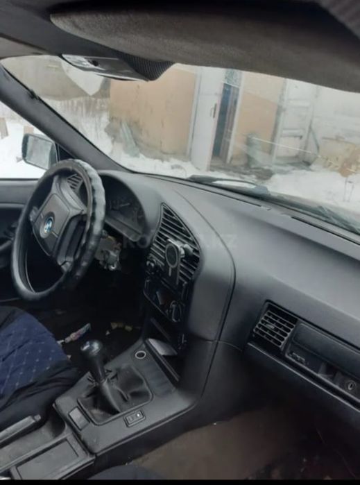 Бмв 318 продаю срочно