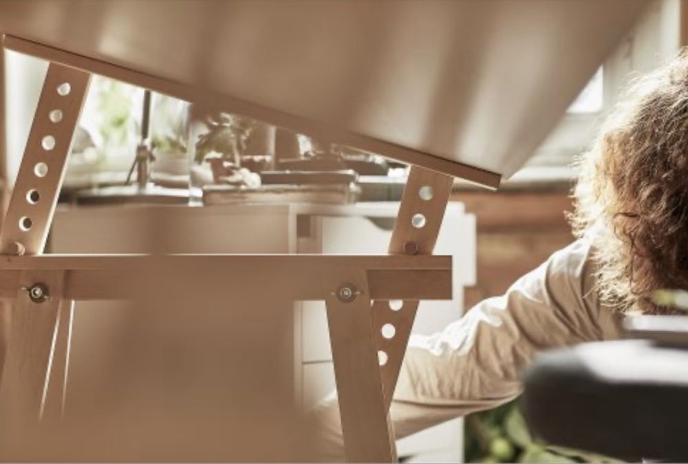 Ikea бюро 60х140 см