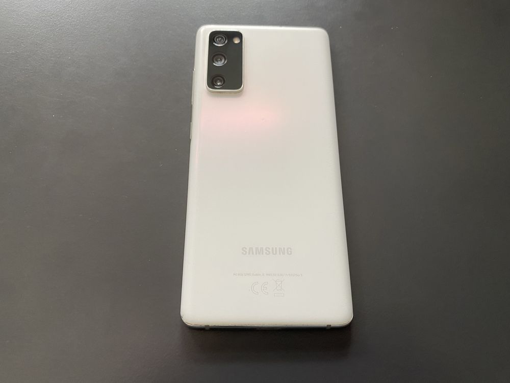 Продавам Samsung Galaxy S20 FE 5G 128/6GB