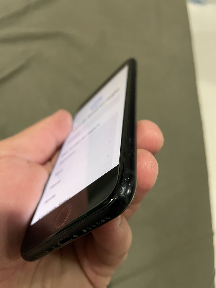 Iphone SE 3  (2022) два броя