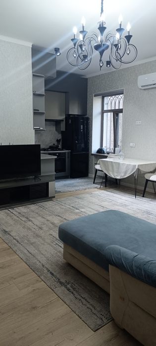 НОВОМОСКОВСКАЯ ДАРХАН ПУШКИН МЕТРО срочно продам 2 комнатную квартиру