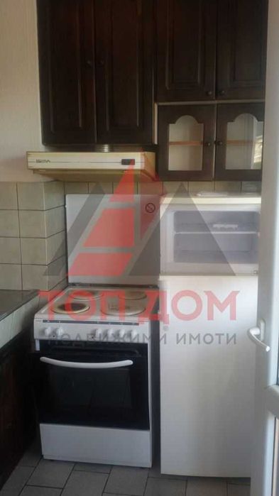 Дава се под наем Тристаен апартамент в Варна, Левски - 78 кв.м за 408 € - Снимка #2