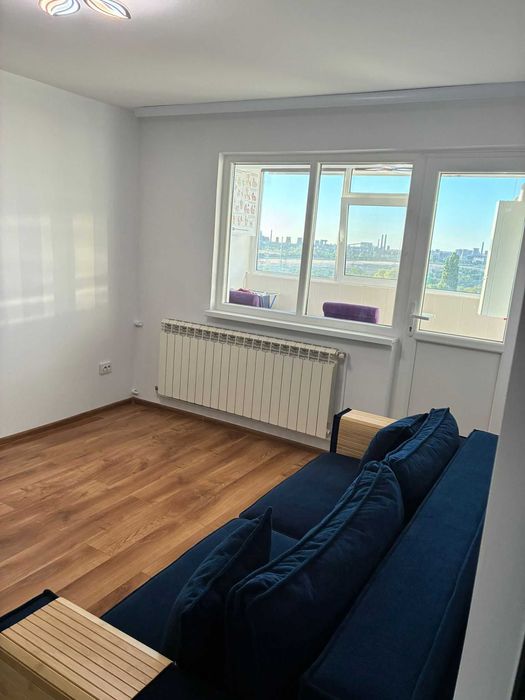 Apartament De vanzare 3 Camere Decomandat 75 mp