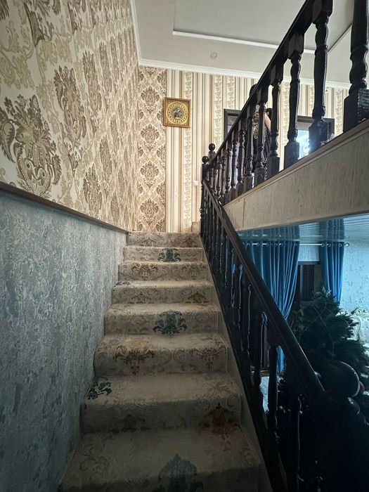 Продаётся дом 3 соток уй сотилад