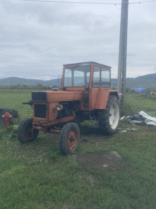 Vand Tractor U650 M, motor reconditonat , 65 CP