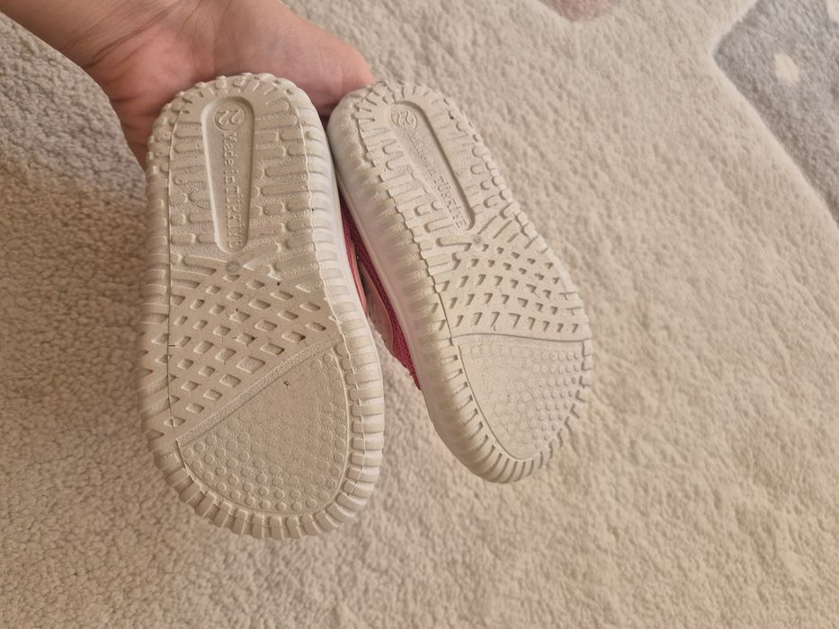 Детски дишащи пантофки/обувки за момиче