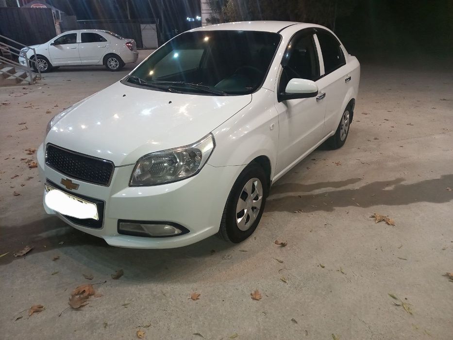 Нексия 3 машинаси сотилади