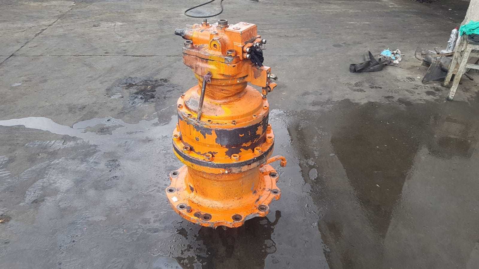 Reductor rotire hidromotor rotire  Fiat Hitachi EX355,M2X210CHB-10A