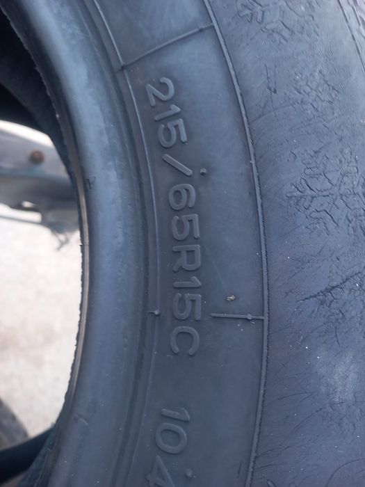 215 65 15C 2bucăți cauciucuri iarnă