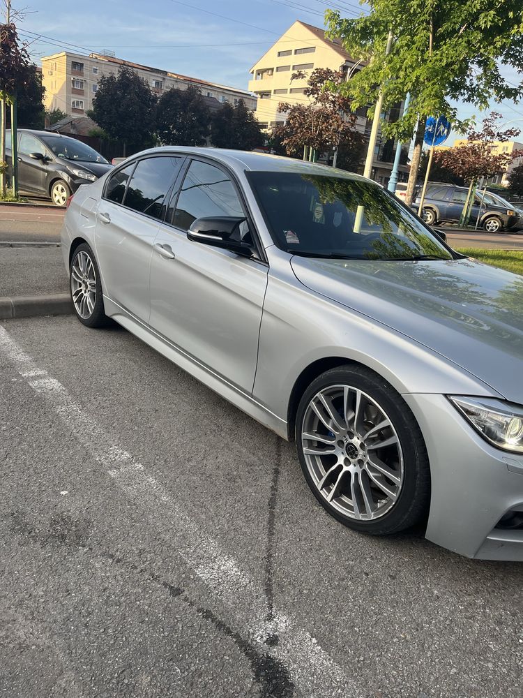 BMW F30 318D M packet