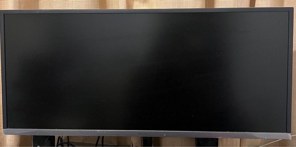 монитор Samsung 34" с диагонал