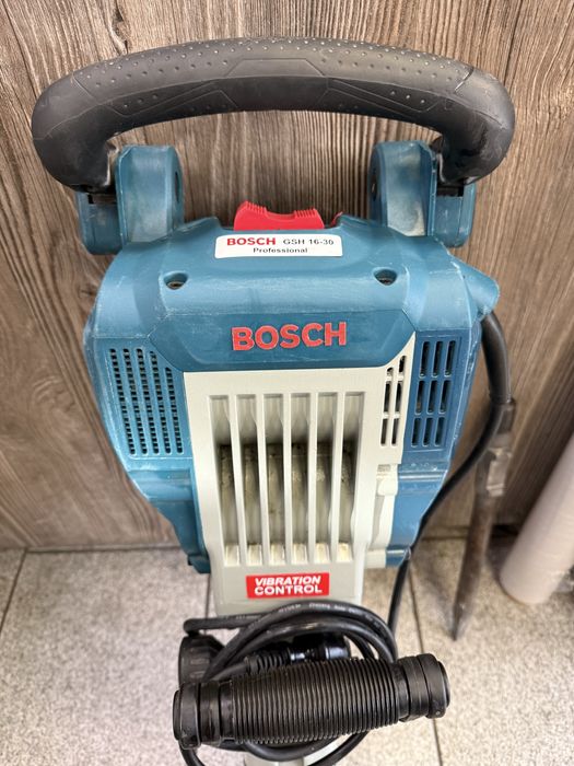 Професионален Къртач Bosch GSH 16-30